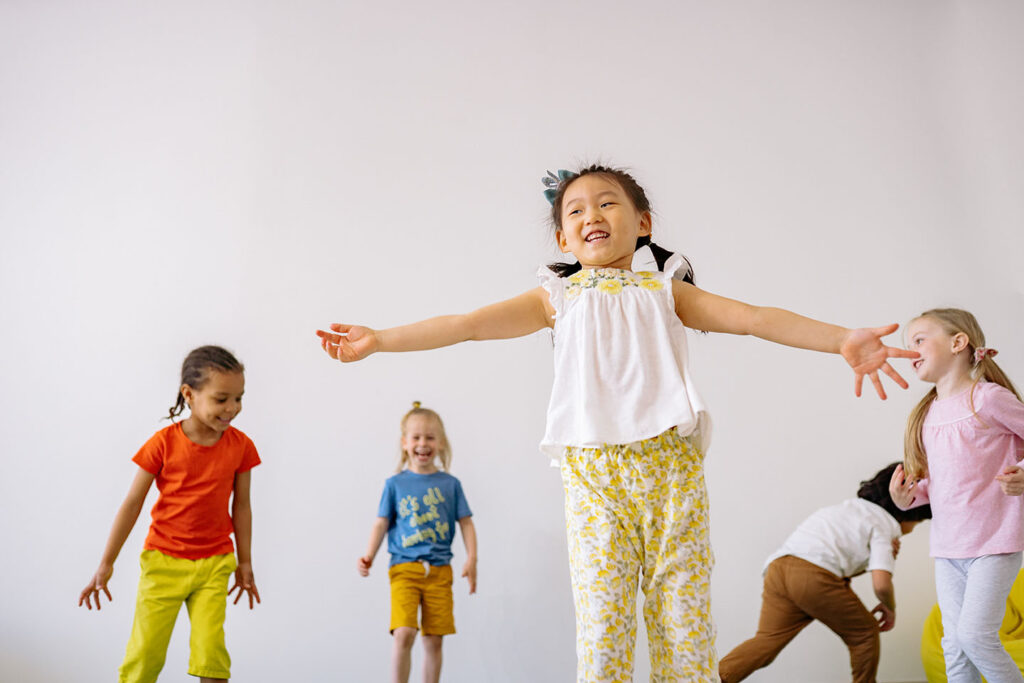 Kindertanzkurse Tanzschule Weiss in Offenbach am Main Kindertanzkurse bei der Tanzschule Weiss in Offenbach