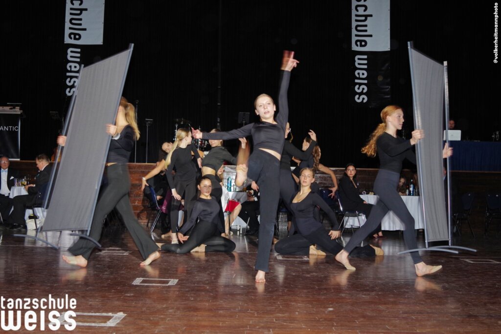TSW SHOW 24 001