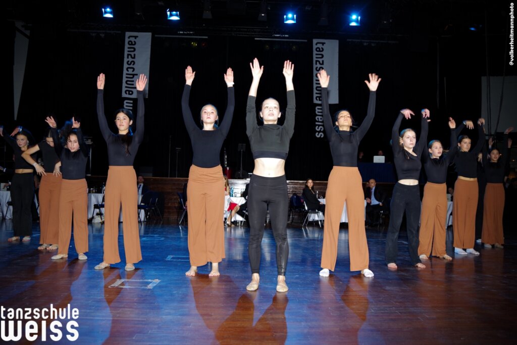 TSW SHOW 24 014