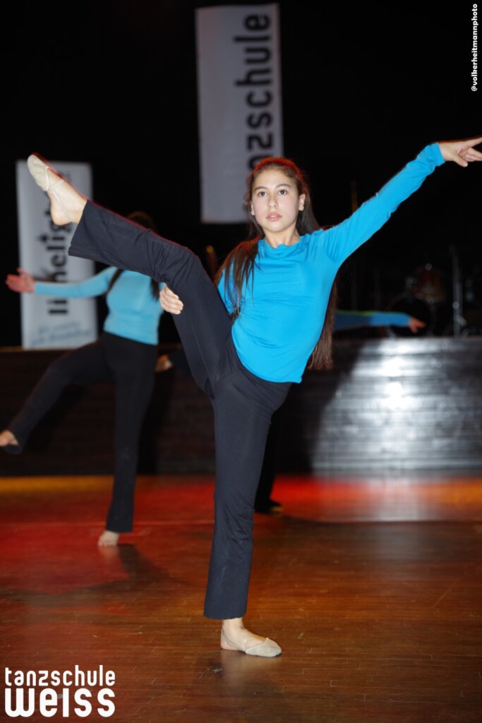 tsw Abschlussball Maerzb25 Show 014