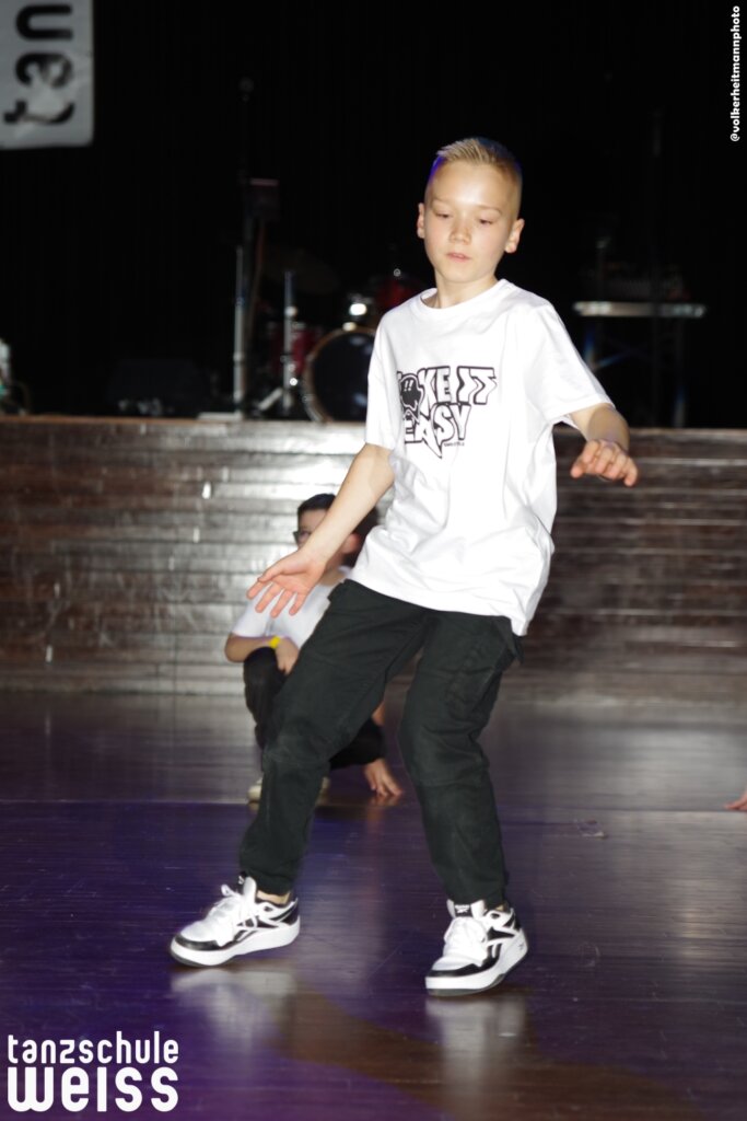 tsw Abschlussball Maerzb25 Show 022