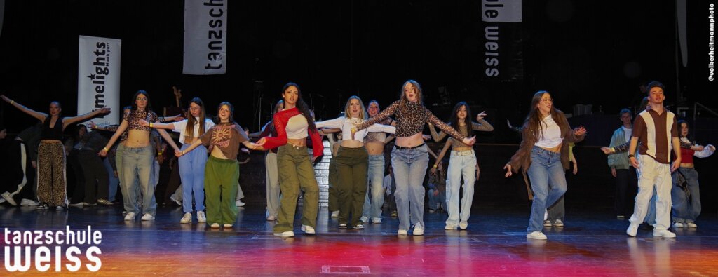 tsw Abschlussball Maerzb25 Show 045
