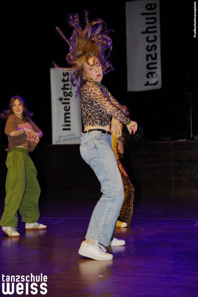 tsw Abschlussball Maerzb25 Show 057