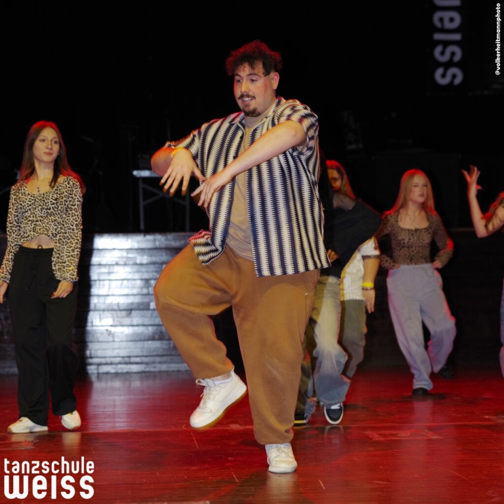 tsw Abschlussball Maerzb25 Show 060