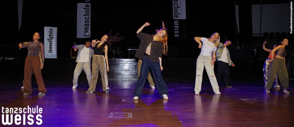 tsw Abschlussball Maerzb25 Show 066