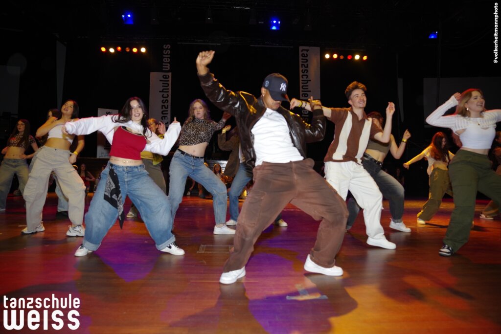 tsw Abschlussball Maerzb25 Show 080