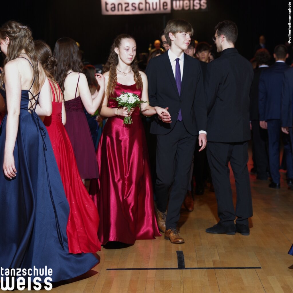 tsw 06 25 Ball 003