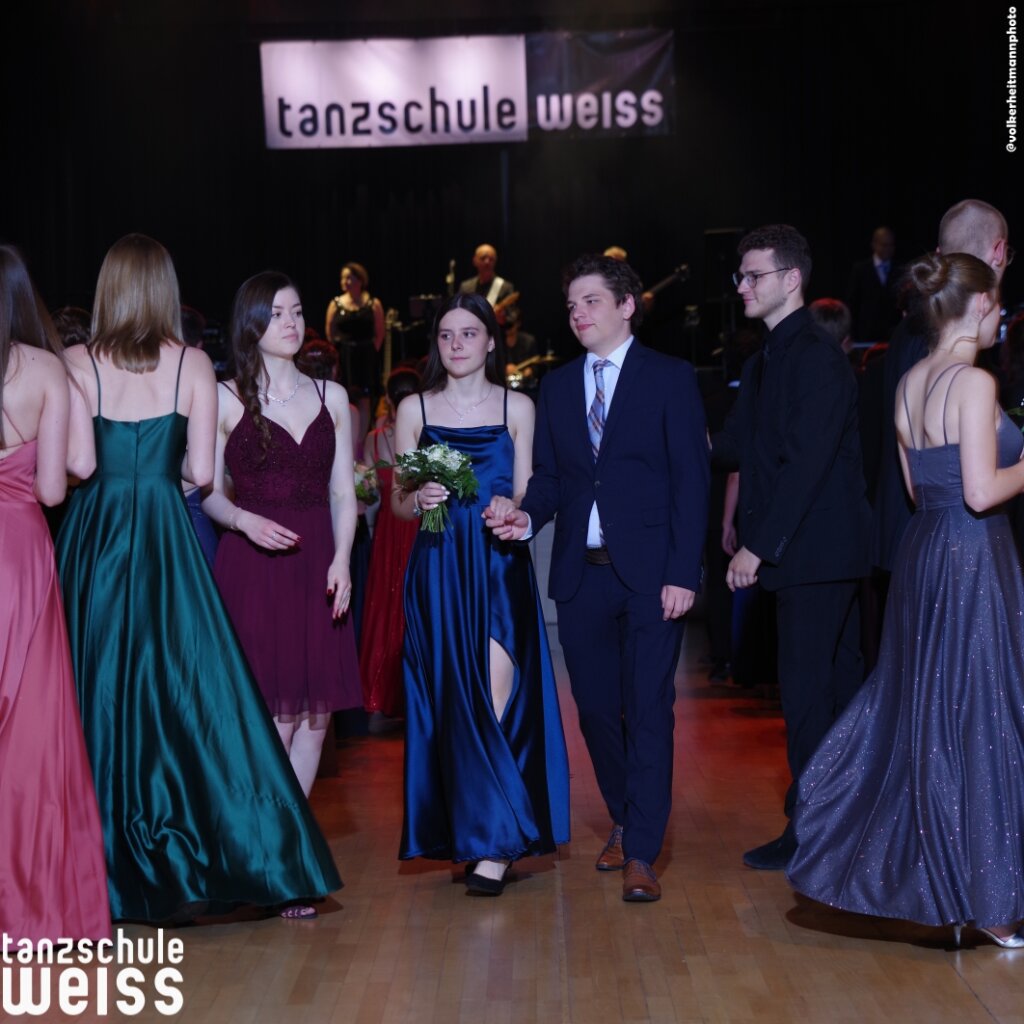 tsw 06 25 Ball 005