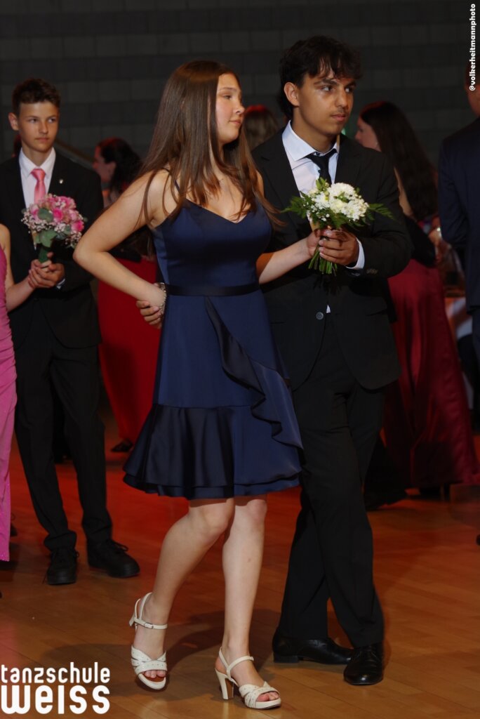 tsw 06 25 Ball 015