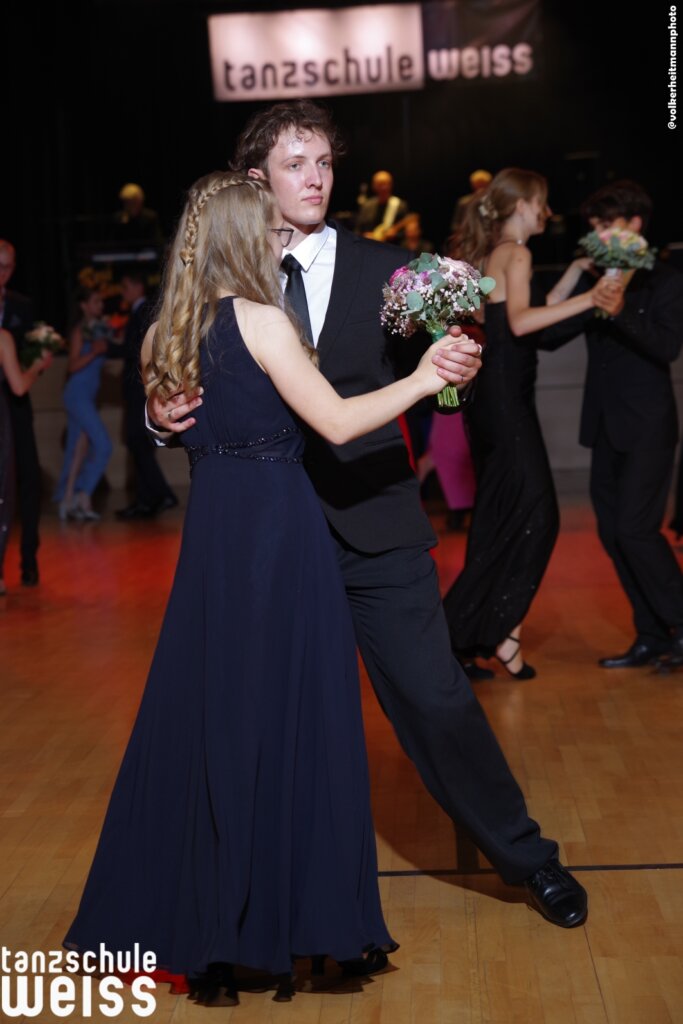 tsw 06 25 Ball 027