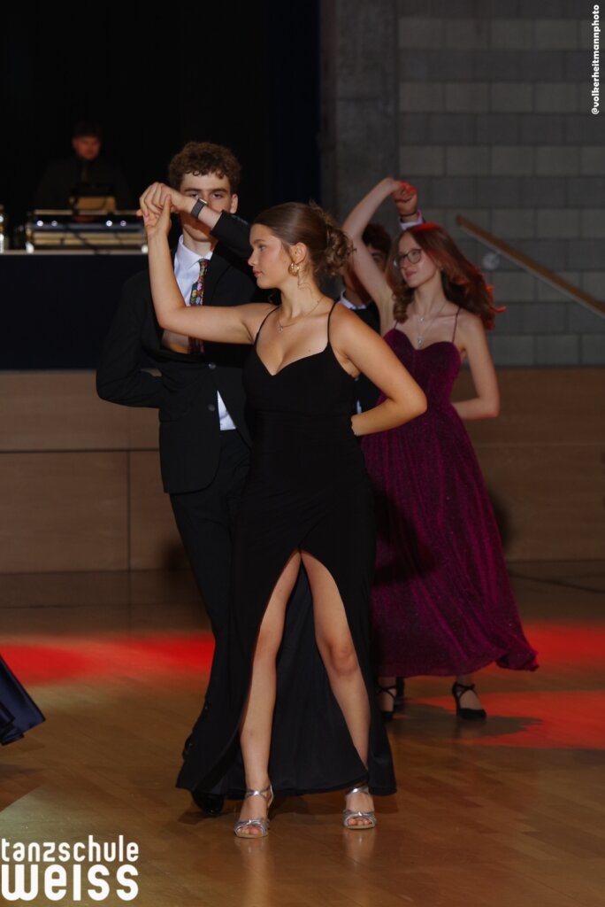 tsw 06 25 Ball 029