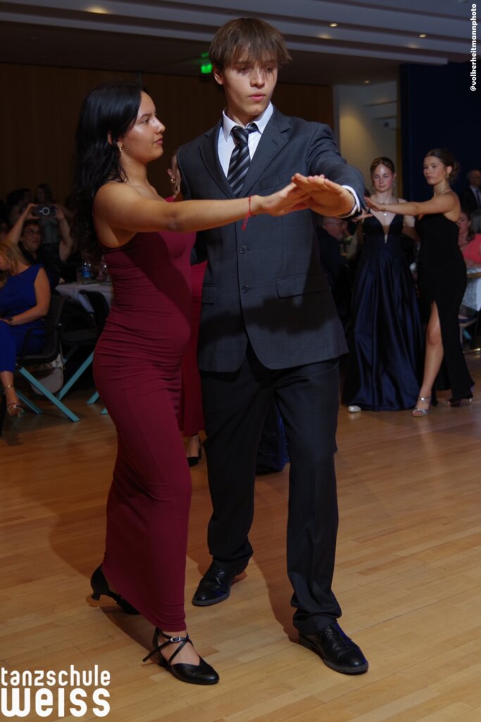 tsw 06 25 Ball 035
