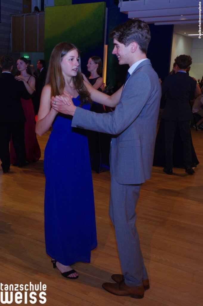 tsw 06 25 Ball 060
