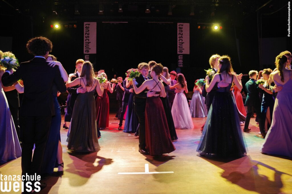 Abschlussball Dezember 2025 Tanzschule Weiss in Offenbach am Main TSW BALL 2025 12 06 018