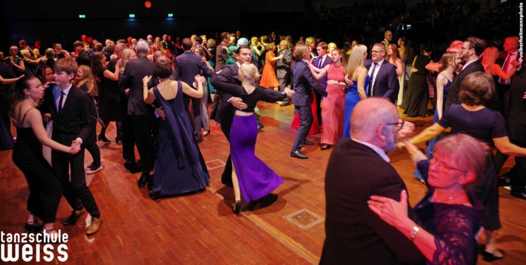 Abschlussball Dezember 2025 Tanzschule Weiss in Offenbach am Main TSW BALL 2025 12 06 024