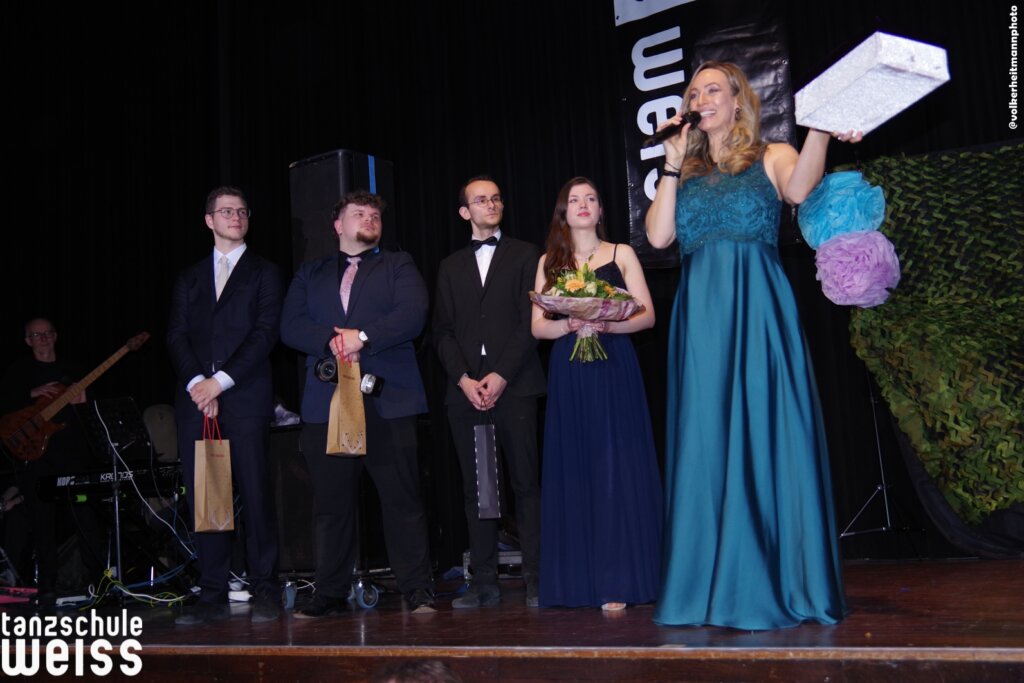 Abschlussball Dezember 2025 Tanzschule Weiss in Offenbach am Main TSW BALL 2025 12 06 044