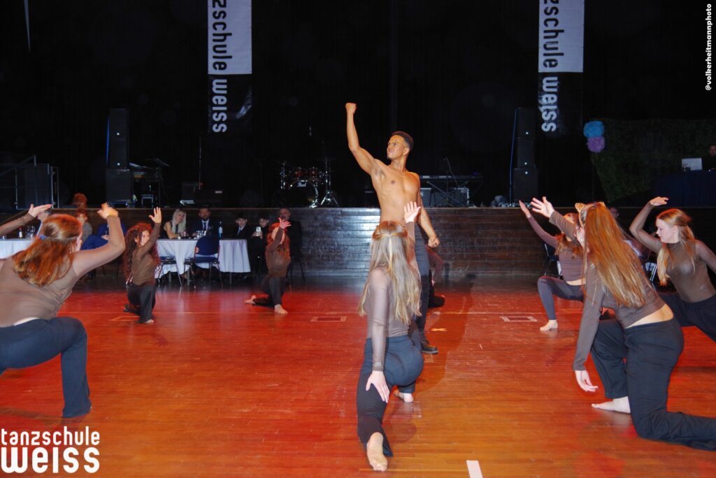Abschlussball Dezember 2025 Tanzschule Weiss in Offenbach am Main TSW BALL 2025 12 06 show 010