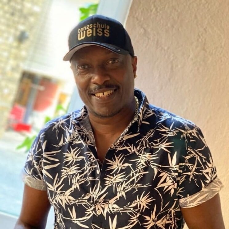 eb9743c6-8a70-40b1-aa47-8bb0d3fa45d1