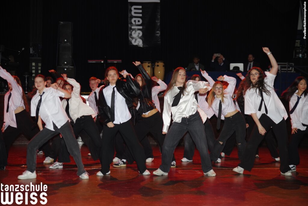 TSW Abschlussball 03 26 105