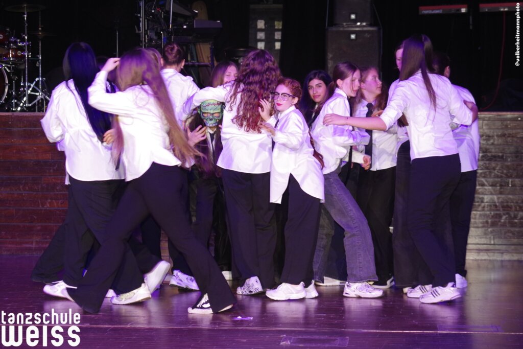 TSW Abschlussball 03 26 107