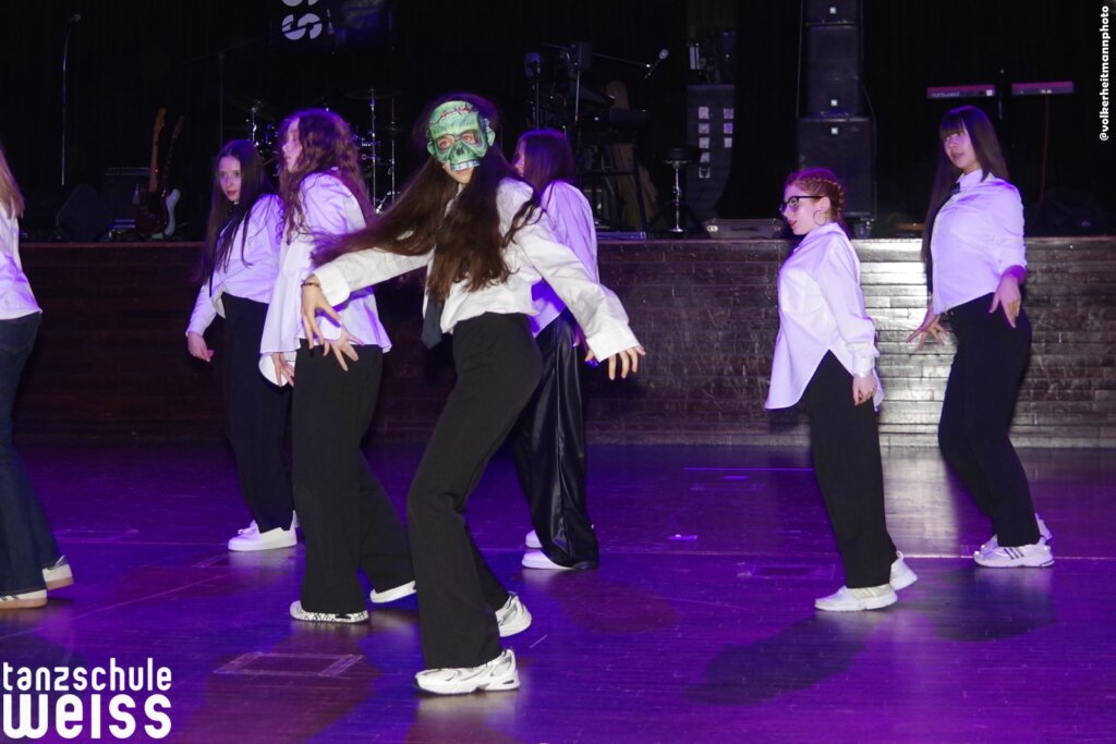 TSW Abschlussball 03 26 109