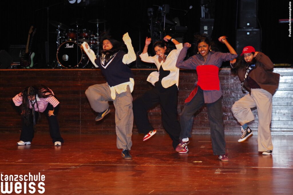 TSW Abschlussball 03 26 140